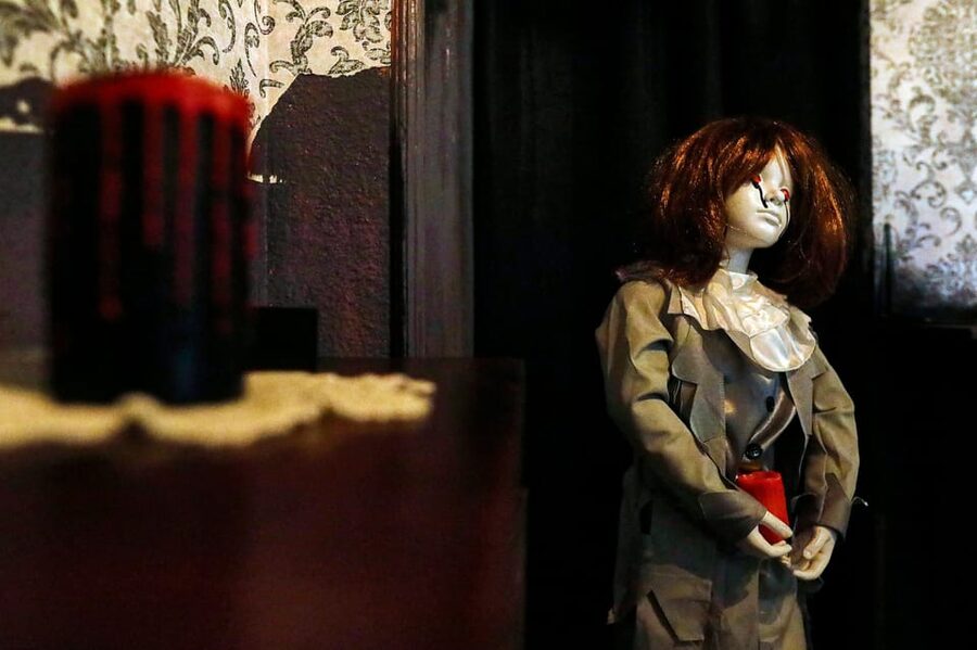 Madrid: Scary Escape Room "The Haunted Box" - The abandoned-house mystery in central Madrid