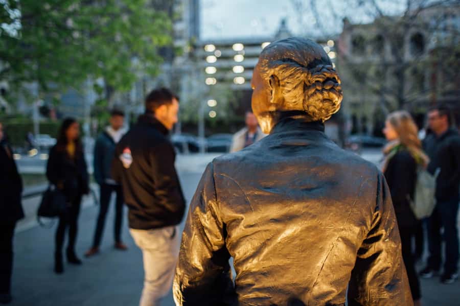 Melbourne: Hidden Bars & Creepy Tales Walking Tour - What the $46 price really buys you