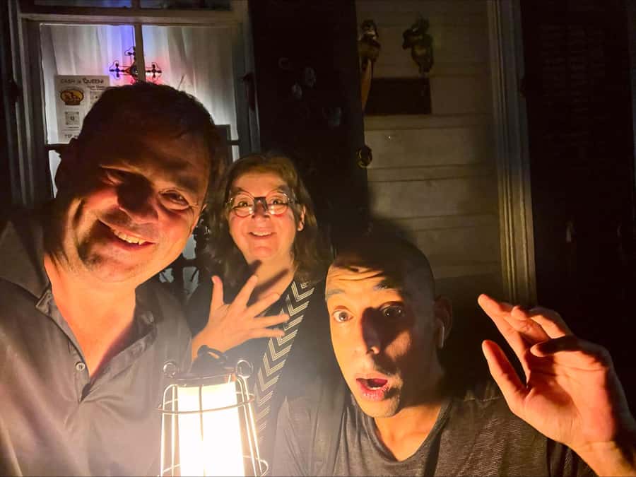Memphis: Bluff City Ghosts Haunted Walking Tour - Earnestine and Hazels and the haunted jukebox