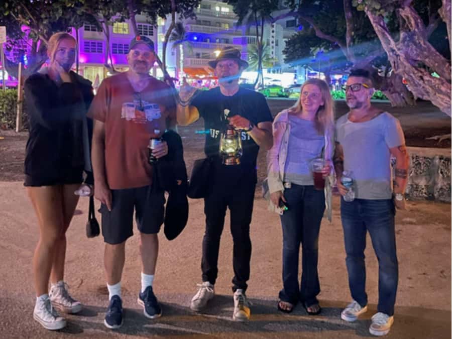 Miami: Haunts of South Beach Ghost Walking Tour - Why South Beach makes a good ghost-tour setting