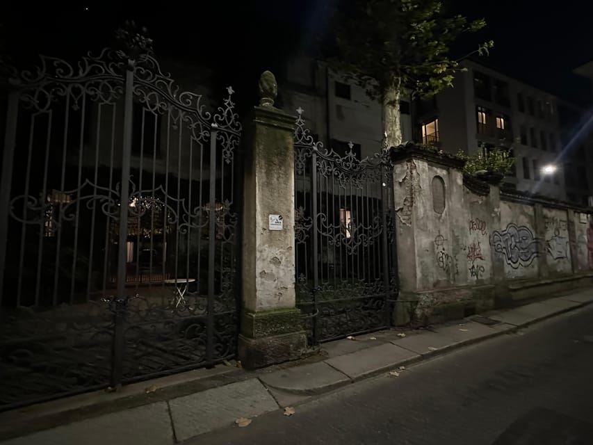 Milan: Ghosts, Mysteries, and Secrets Guided Walking Tour - Why Milan works so well for a ghost walk