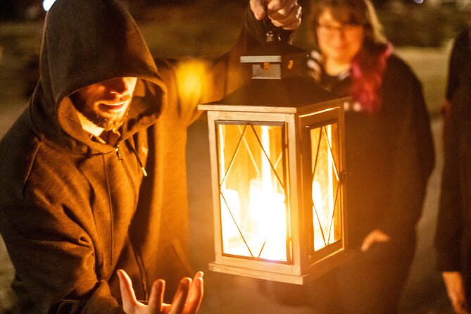 Milwaukee Morbid Mirrorlight Ghost Tours - The Pfister Hotel: the strongest closing location