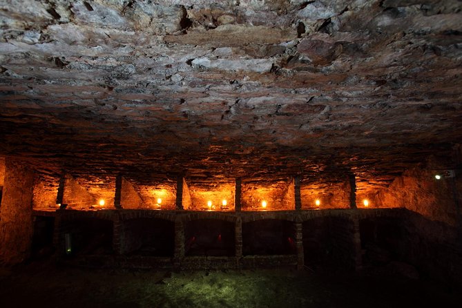 Multi-Sensory Night Walking Tour with Haunted Vaults in Edinburgh - Starting at Mercat Cross on High Street