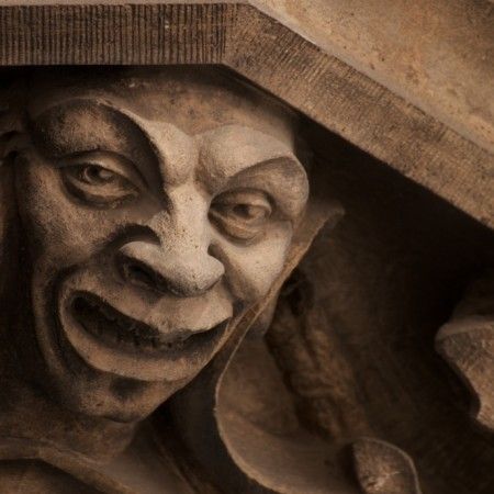 Munich: Spooky Tour of Old Town in German - Crossing the Kreuzviertel and Promenade Square