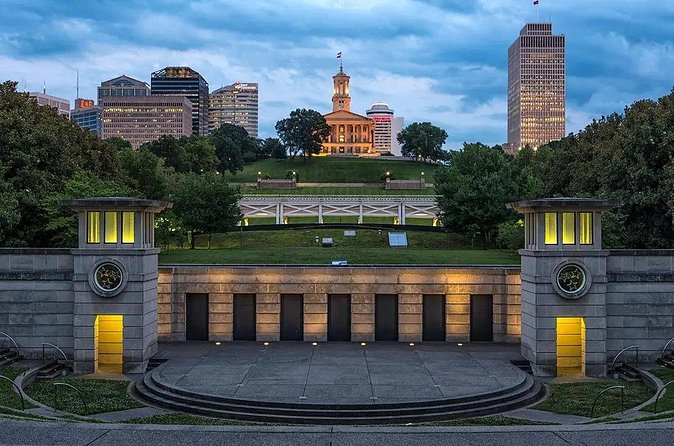 "Murder in Music City" Night-Time Ghost Walking Tour of Nashville - Ghost tour or history walk with ghosts?