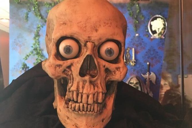 Murder & Mayhem Haunted History Walking Tour - History first, ghost stories second