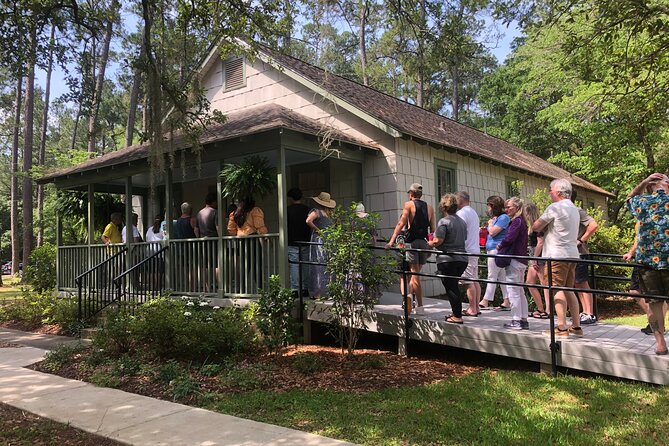 Myrtle Beach Area Ghosts, Pirates and Historic Families Trolley Tour - Who should take this tour?