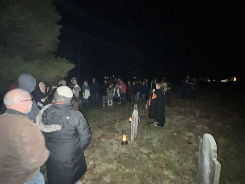 Mystic: Guided Graveyard Ghost Tour by Moonlight - Abolitionists and freed people in Mystic