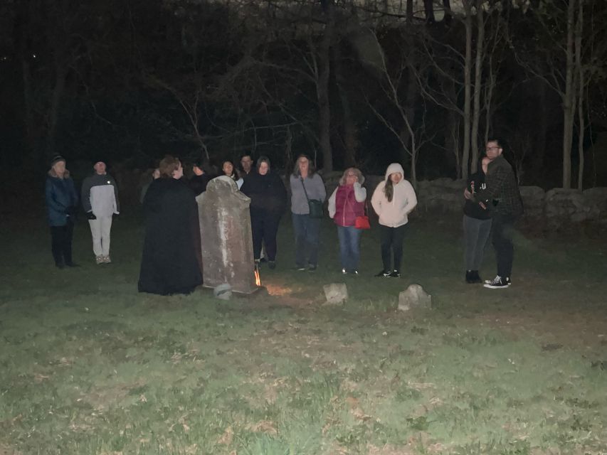 Mystic: Guided Graveyard Ghost Tour by Moonlight - What the guide adds to the experience
