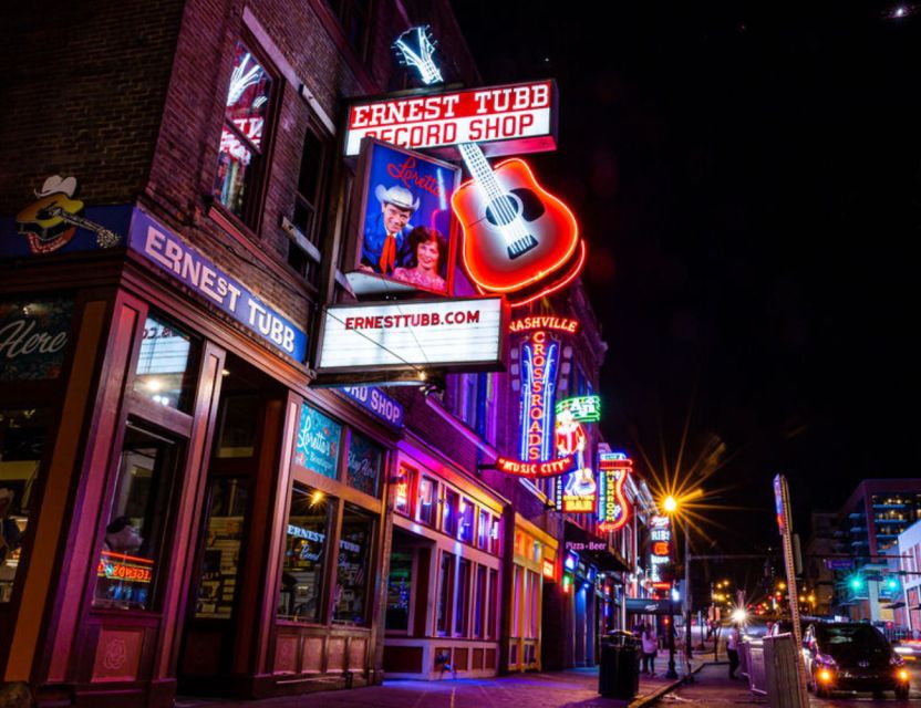 Nashville: Ghosts, Boos and Booze Haunted Pub Crawl - Starting outside Skull’s Rainbow Room