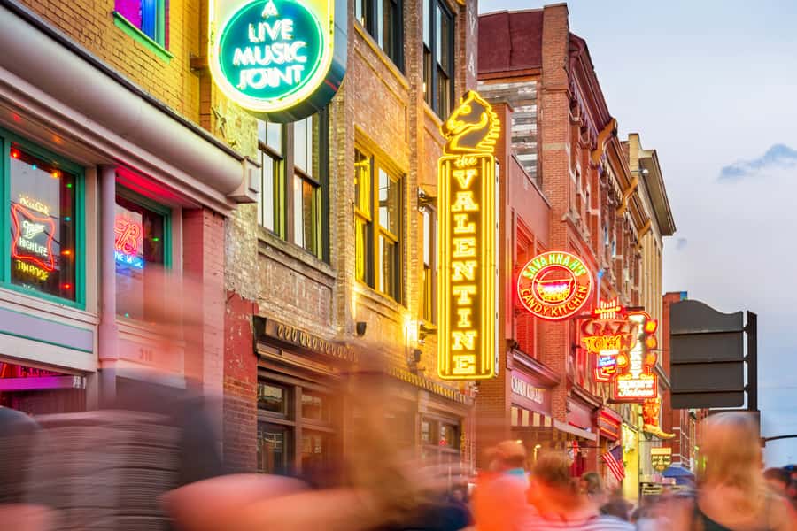 Nashville: Guided Ghost-Themed Walking Tour - The Hermitage Hotel brings an elegant setting