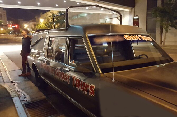 Nashville Haunted Hearse Ghost Tour 1 Hour Shared - Music Row brings the ghosts into the recording world