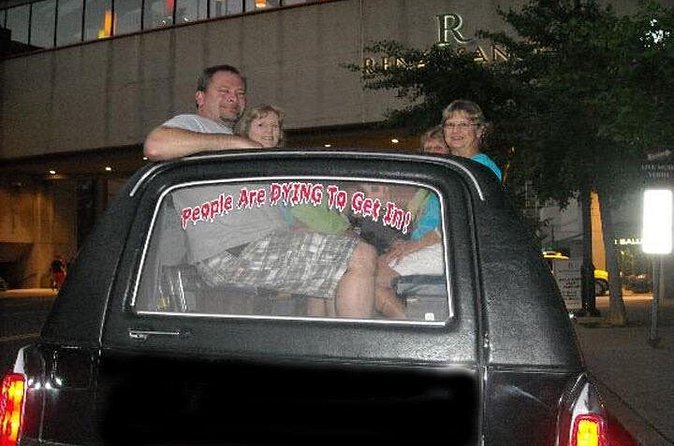 Nashville Haunted Hearse Ghost Tour 1 Hour Shared - The Music Row murder site is the darkest stop