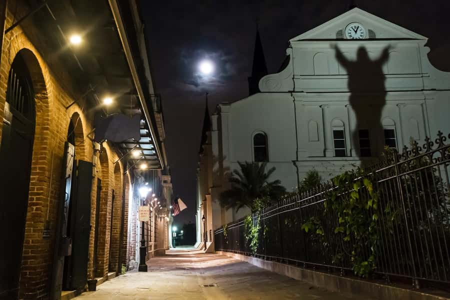 New Orleans: 1.5-Hour Vampire Tour of the French Quarter - Meeting at Jackson Square