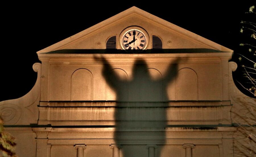 New Orleans: 5 in 1 Ghost & Mystery Evening Tour - How the walking route feels on ancient French Quarter streets