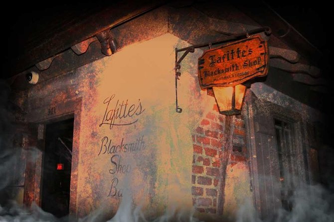 New Orleans Adults-Only Ghost, Voodoo and Vampire Tour - Meeting at Exchange Place after dark