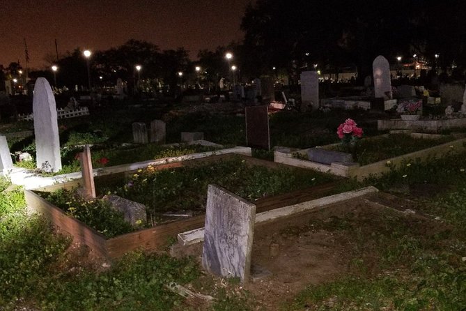 New Orleans Cemetery and Paranormal Investigation Bus Tour - Is $30 a fair price?