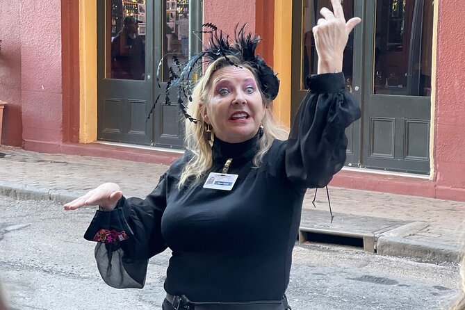New Orleans' Finest Haunted Pub Tour - Starting in Pirate’s Alley with absinthe