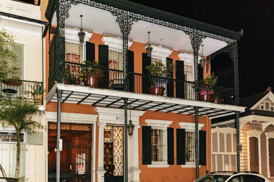 New Orleans: French Quarter Ghost Tour with Interior Visit - Old Ursuline Convent and the French Quarter’s darker stories