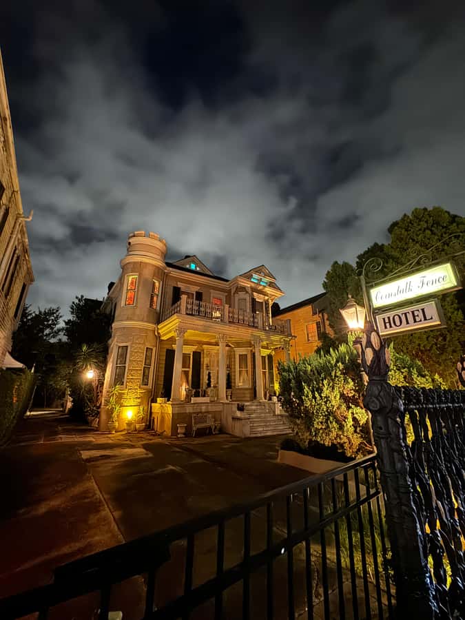 New Orleans: French Quarter Ghosts Haunted Walking Tour - A short walk through a very old city