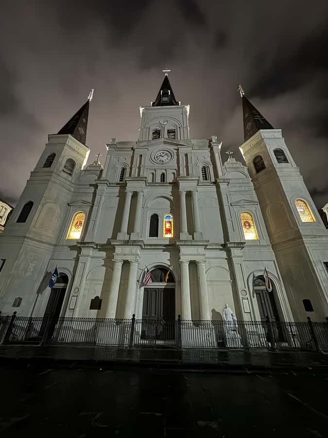 New Orleans: French Quarter Ghosts Haunted Walking Tour - Price, value, and what you actually receive