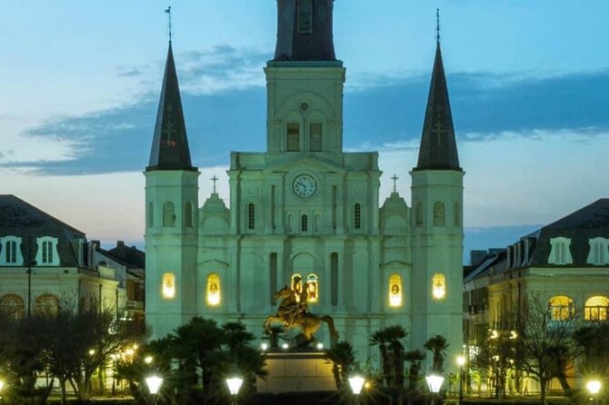 New Orleans French Quarter Haunted History Cocktail Tour - What the $15 price delivers