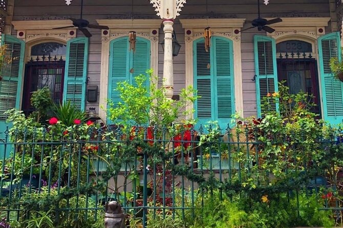 New Orleans French Quarter Haunted History Cocktail Tour - French Quarter architecture, film sites, and famous homes