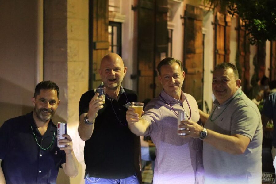 New Orleans: Ghost and Haunted Pub Crawl Tour with Free Shot - Who should book this $18 experience?