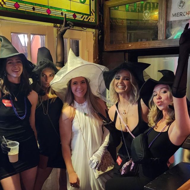 New Orleans: Ghost and Haunted Pub Crawl Tour with Free Shot - LaLaurie Mansion and the darker side of the French Quarter