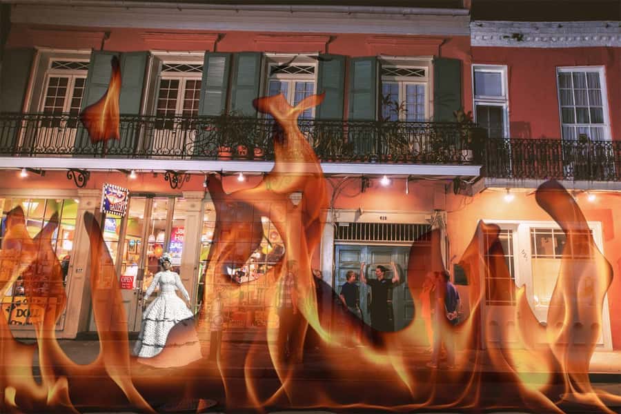 New Orleans: Ghosts & Spirits Interactive Walking Tour - Augmented reality at two historic moments