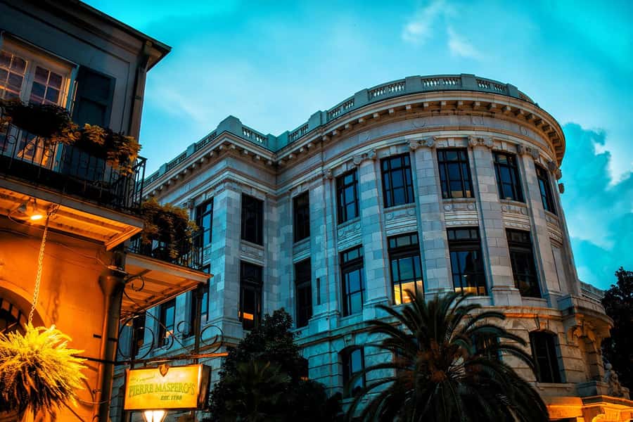 New Orleans: Ghosts & Spirits Interactive Walking Tour - What is not included