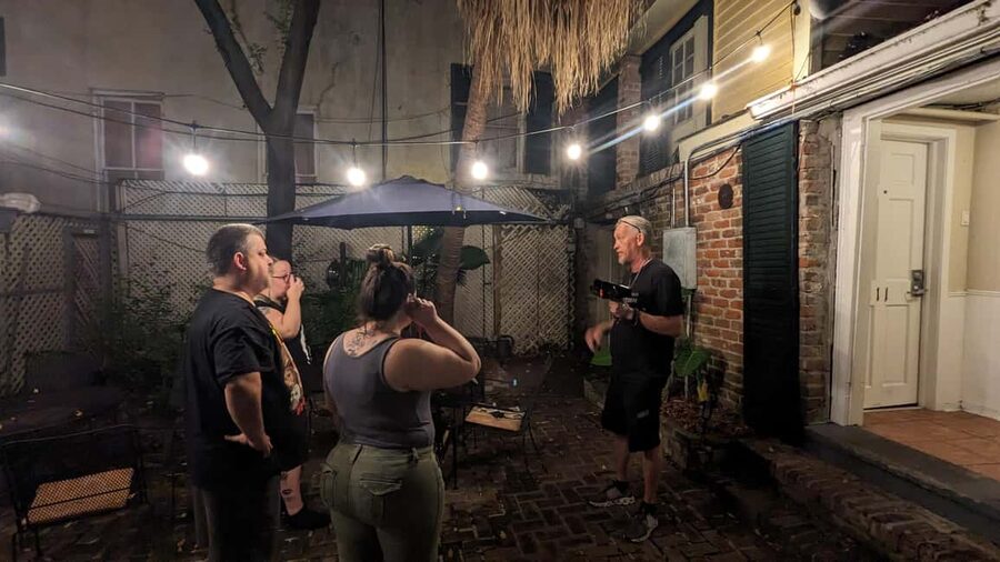 New Orleans: Guided Nighttime Ghost Hunt - The second building and the chance for stronger activity