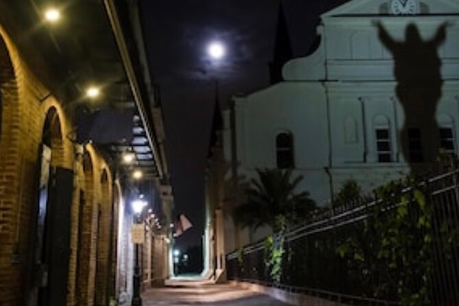 New Orleans Haunted & History Tour - The French Quarter route, from old crimes to ghost stories