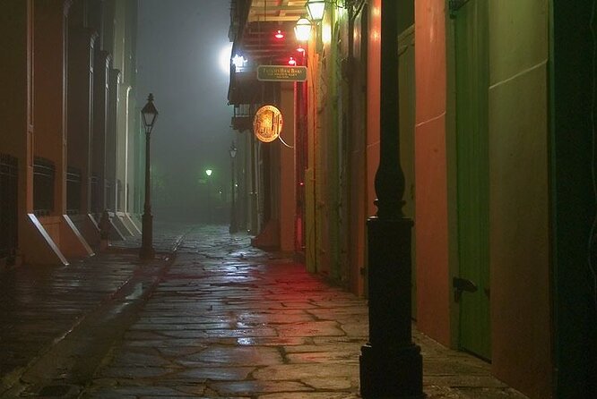 New Orleans Haunted & History Tour - What the strongest guiding looks like