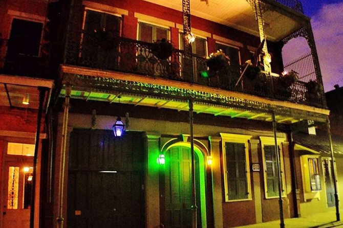 New Orleans History and Hauntings Tour - What the $35 price delivers