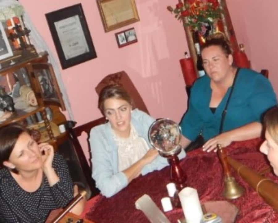 New Orleans: Seance & Paranormal Experience - The first half: breathing, grounding, and mediumship