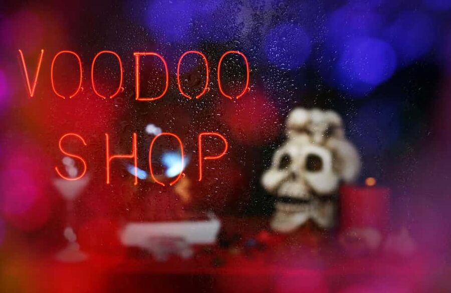 New Orleans: Vampires, Voodoo, and Ghosts Tour - Vampires, voodoo, and the city’s stranger folklore