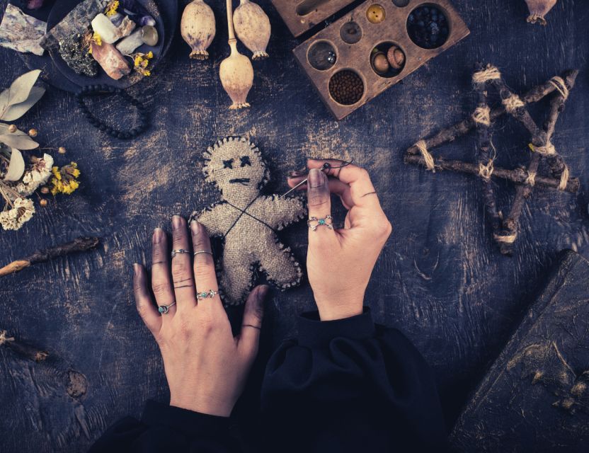 New Orleans: Voodoo Legends, Vampires & Magic Walking Tour - What this New Orleans walking tour is really about