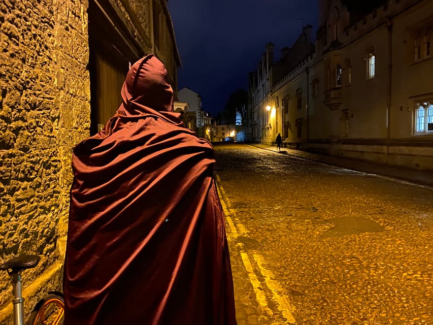 New: Oxford Costumed Ghost Tour In-Character - Murder, demons, and a few wild surprises