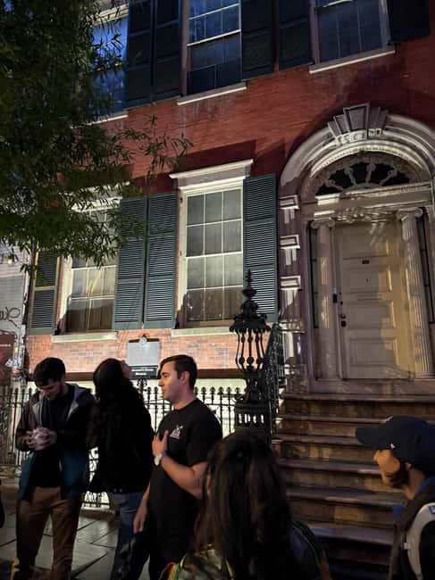NYC Dark History Tour: Ghosts, Murders & Mafia! - Who should book this tour?