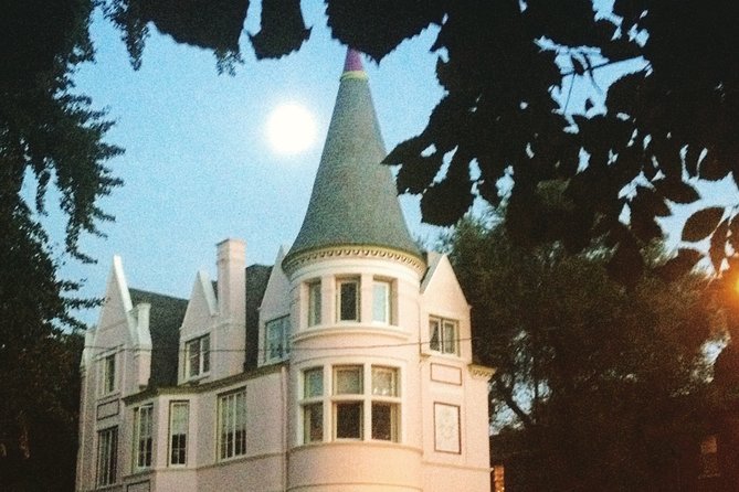 Old Louisville Ghost Tour as Recommended by The New York Times @ 4th and Ormsby - Price, group size, and practical value