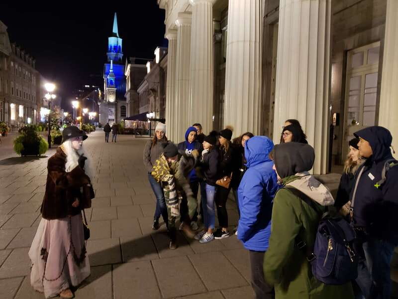 Old Montreal: Traditional Ghost Walk of the Haunted City - How the 90-minute walk unfolds