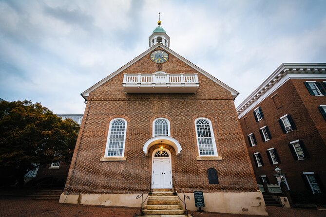 Old Salem's Ghost Self Guided Outside Walking Tour - Gods Acre Cemetery and its unusual design