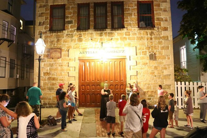 Olde Town Ghost Walk - Starting near the Newport Marriott
