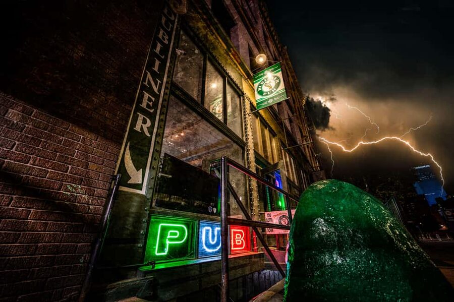 Omaha Ghost Tours: Otherworld Oblivion & Omens - Starting at The Arch beside Gene Leahy Mall
