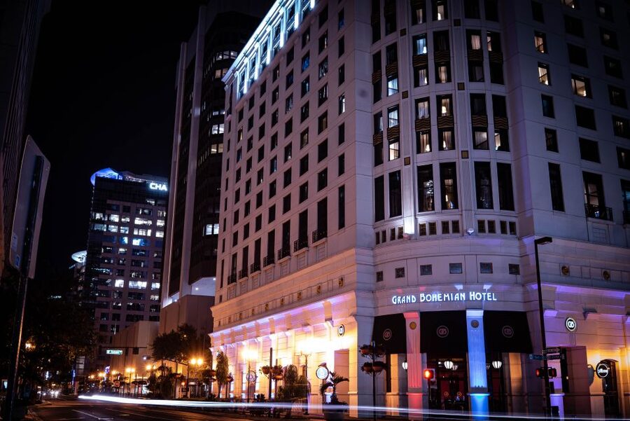 Orlando Haunts Boos and Booze Haunted Pub Crawl - Is $30 good value?