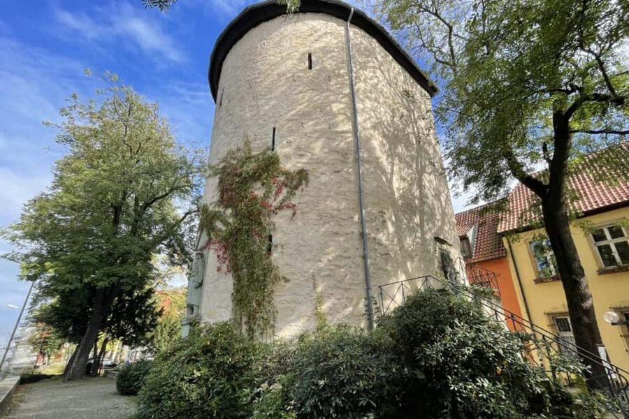 Osnabrück: Witch Mania & Superstition (Adventure Tour) - Entering the Bucksturm
