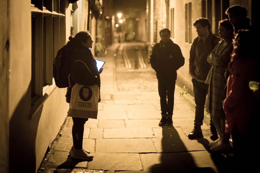 Oxford: Haunted Oxford Tour - by Uncomfortable Oxford™ - Key points at a glance
