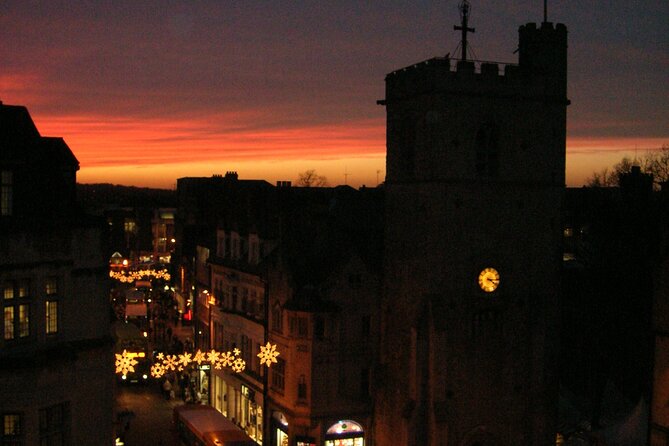 Oxford Official Ghost Tour - Ancient colleges without going inside