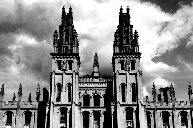 Oxford: Twilight Ghost Tour - Why Oxford works so well after dark